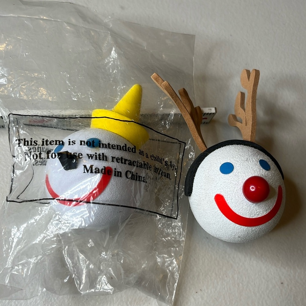 Jack-in-the-Box antenna reindeer ball yellow hat ball
